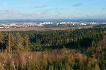 Výhled z Pekelného kopce (© M. Čada 10/2014)