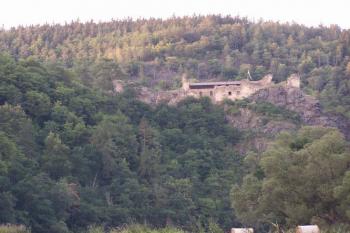 pohled od řeky (© Stanislav Drda 08/2004)