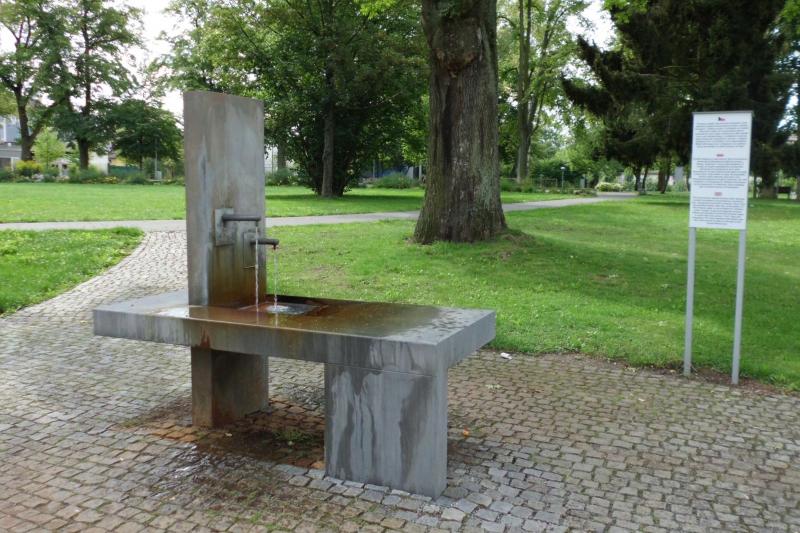 prameník Hronovky a Regnerky prameník Hronovky a Regnerky