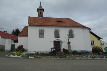 pohled na kapli z jihu (© Jaroslav Špiroch  10/2024)