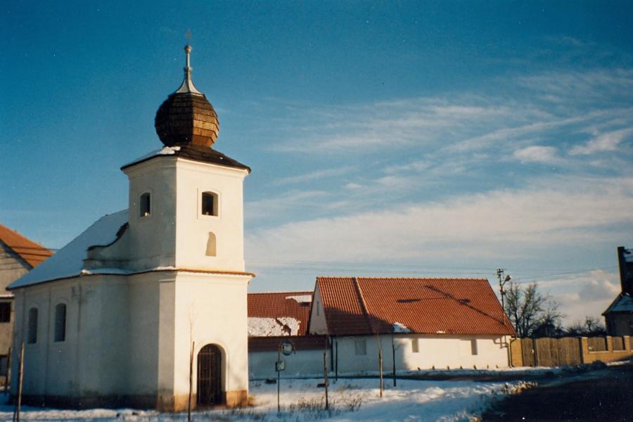návesní kaple