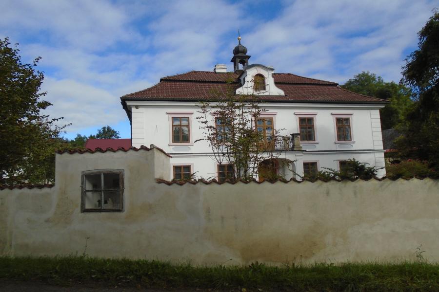 výklenková kaplička
