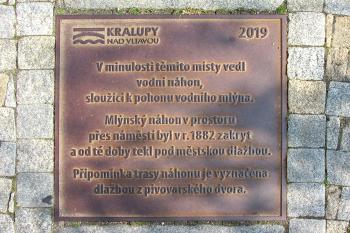 Připomínka mlýnského náhonu v Kralupech nad Vltavou. (© Pavel Vítek  06/2025)
