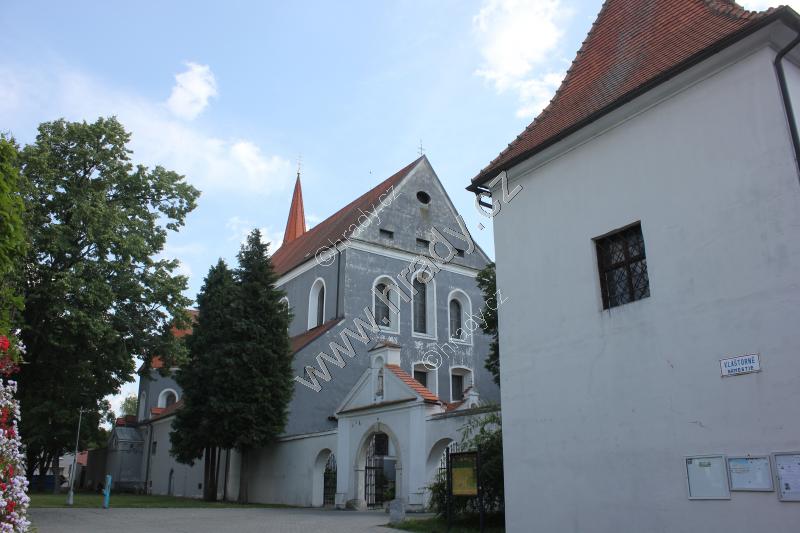 klášter františkánů s kostelem Neposkvrněného početí Panny Marie klášter františkánů s kostelem Neposkvrněného početí Panny Marie