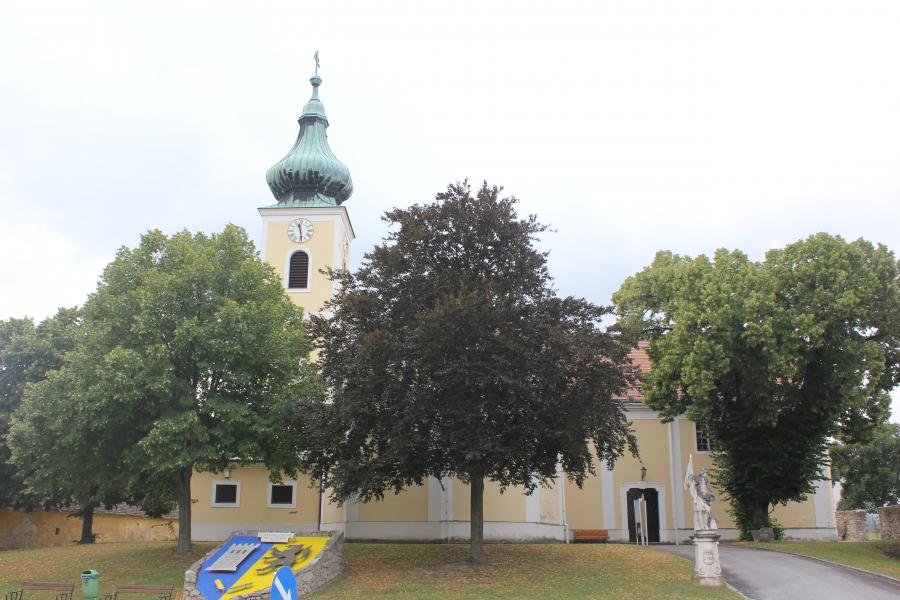 kostel Panny Marie Milosrdné a sv. Jakuba Většího