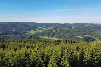Výhled z Miloňové (© Marek Volný 06/2017)