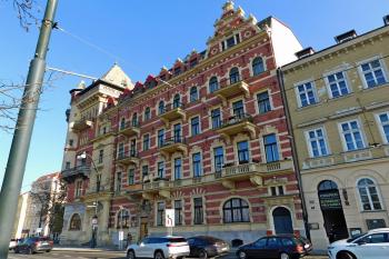  (© Milan Caha  11/2025)