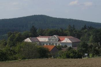 Pohled na zámek ( © Martin  Kabeláč 09/2009)