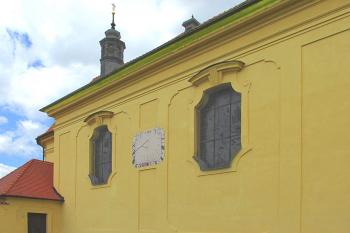 Kostel Nejsvětější Trojice v Dobříši ( © Pavel Vítek 08/2015)
