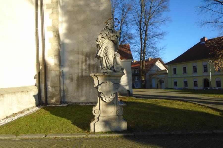 socha sv. Jana Nepomuckého