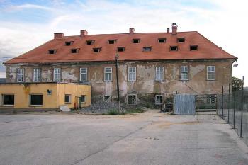  ( © Luděk Pitter 08/2004)