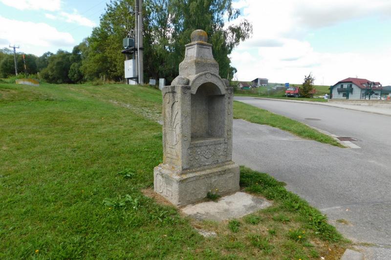 výklenková kaplička