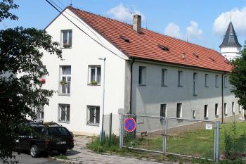 Severovýchodní křídlo ( © Petr Turyna 07/2005)