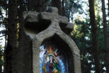  (© Milan Caha  09/2025)