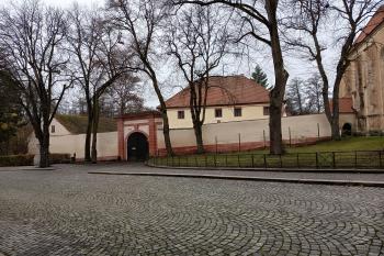  (© Jaroslav Špiroch  11/2025)