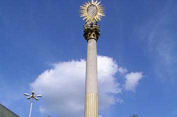  ( © Roman Řezáč 07/2004)