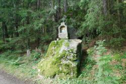 kaplička s obrazem Panny Marie Sedmibolestné