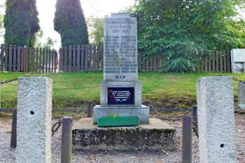  (© Milan Caha  09/2025)