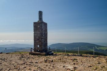 Sněžka-trigonometrický bod (© Stanislav Šnábl 05/2023)