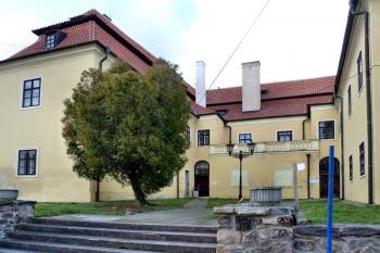 Hořovice (starý zámek) ( © František Kinař 05/2017)