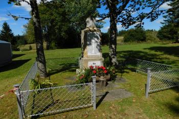  (© Milan Caha  09/2025)