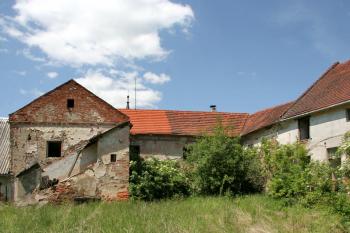 Předhradí ( © Luděk Pitter 06/2006)