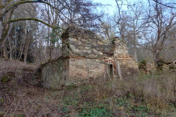 pozůstatky Jansova mlýna (© Stanislav Drda  11/2025)