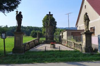 sousoší Ukřižování (© Eva Koutná 08/2015)