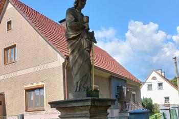 socha sv. Barbory (© Míra Tomanec 07/2023)