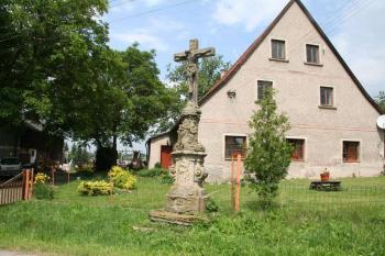 Vižňov-krucifix (© neuveden 2007)