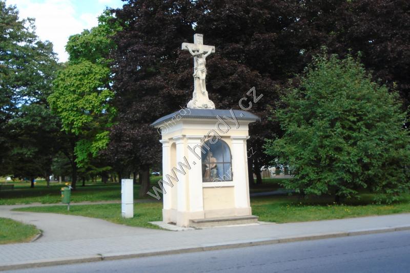 výklenková kaple Panny Marie