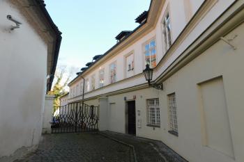  (© Milan Caha  11/2025)