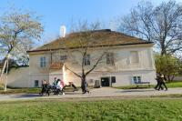 Michnovský letohrádek