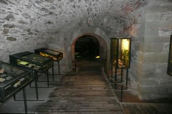 Hrad Kunětická Hora - archeologická expozice (© aleshwarrior, 06/2014)