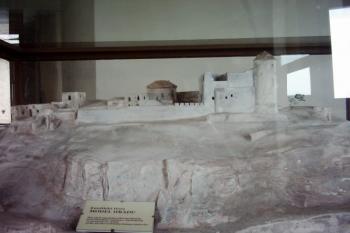 Model hradu. (© Jan Pospíšil 08/2004)