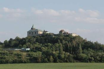 Kunětická Hora (2003 ©Václav Hájek)