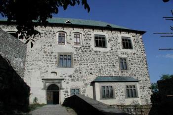 Palác (2003 © Václav Hájek)