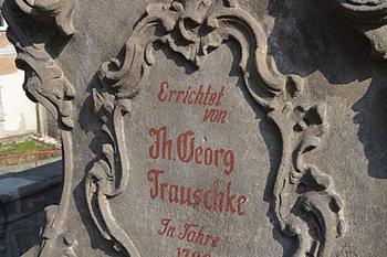 Sousoší sv. Jana Nepomuckého ve Skalici u České Lípy. (© Pavel Vítek  10/2025)