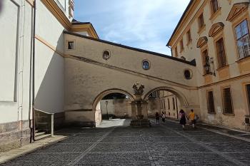  (© Jaroslav Špiroch  09/2025)