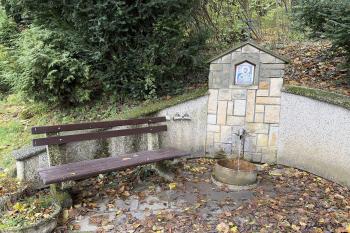 Gorazdův pramen (© Michal Mikšíček 10/2025)