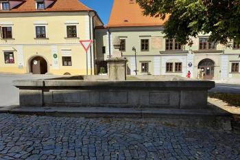  (© Milan Caha  09/2025)