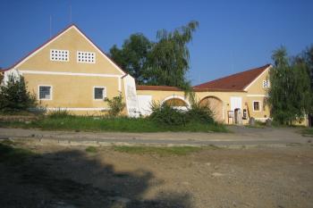 Toulcův dvůr (ZČHB Botič, září 2010)