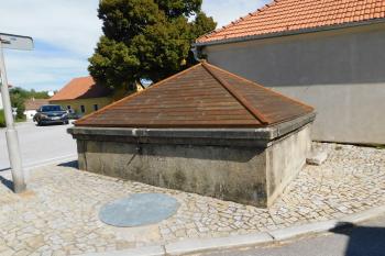  (© Milan Caha  09/2025)