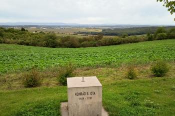  (© Jaroslav Špiroch  09/2025)