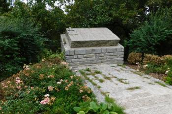  (© Milan Caha  08/2025)