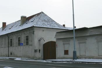 Pohled od severu ( © Petr Turyna 02/2006)