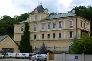 usedlost Slovanka (© Vlastislav Mareček, 07/2016)