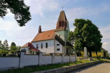Holubice-kostel (© anonym 05/2018)