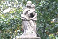 sloup se sochou Panny Marie