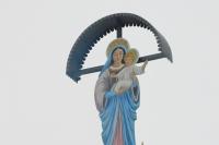 sloup se siluetou Panny Marie